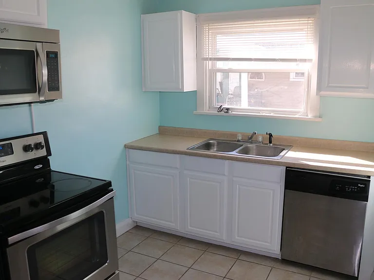 5314 Broadway St — Photo 17