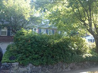 41 Wallis Rd, Brookline, MA 02467