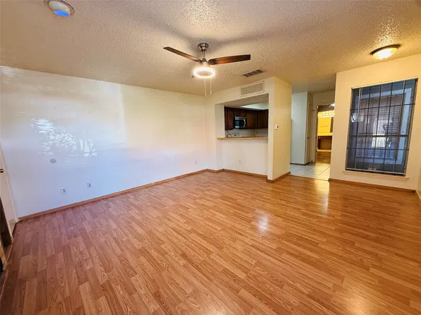 9833 Walnut St #108, Dallas, TX 75243