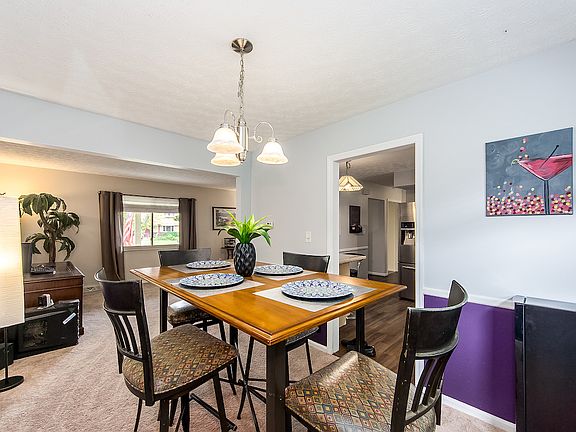 5th image of 1175 Cloverknoll Ct