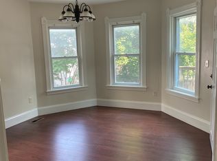 4 E Kendall St #1, Worcester, MA 01605