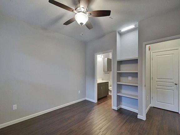 2nd image of 2822 Rio Grande St #301