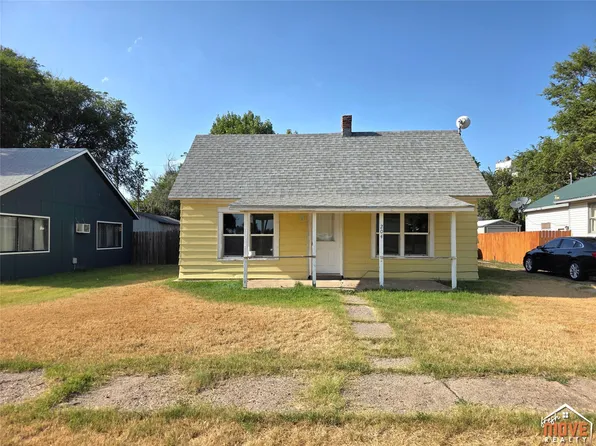 204 W Carson Ave, Sublette, KS 67877