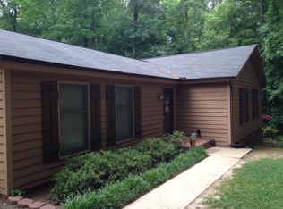 1906 Englewood Dr, Apex, NC 27539