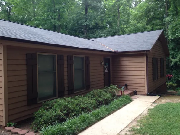 1906 Englewood Dr, Apex, NC 27539