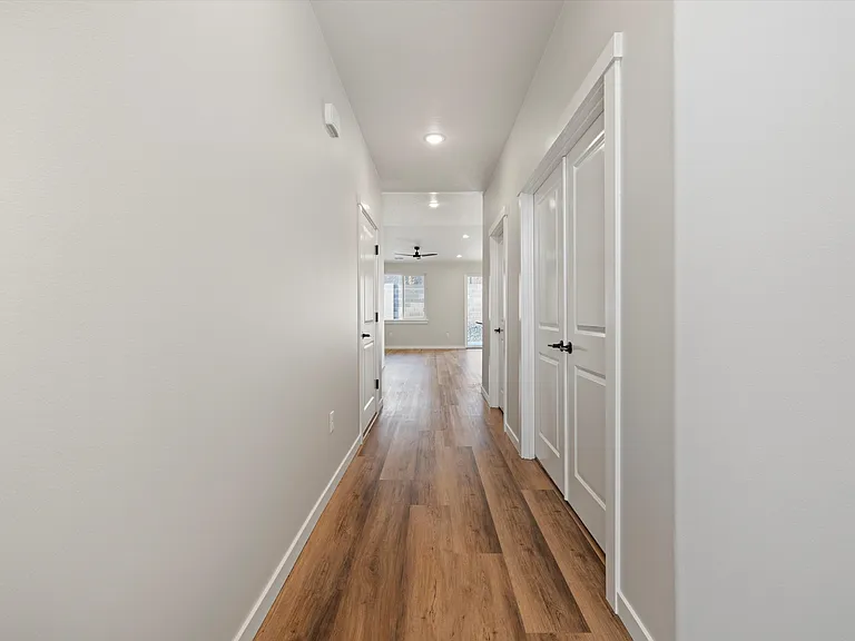 6258 W 33rd Ave — Photo 16