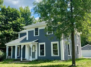 405 Granite St, Waupaca, WI 54981