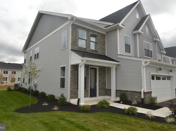 16 Mill Creek Dr, Doylestown, PA 18901