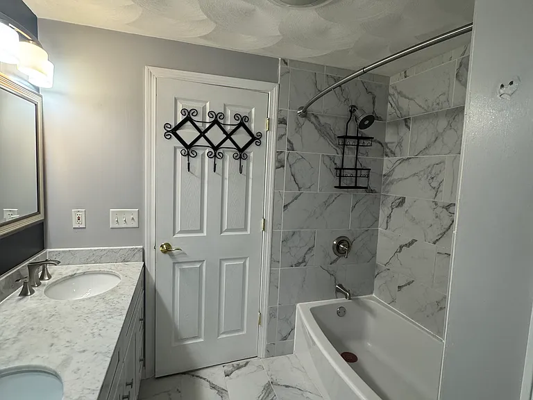 450 Providence St #48 — Photo 11