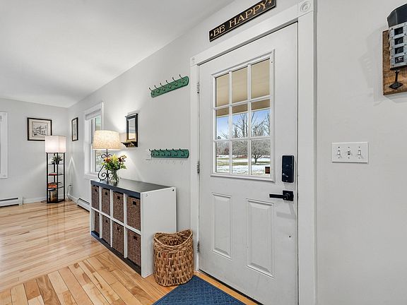 5th image of 815 Hardscrabble Road