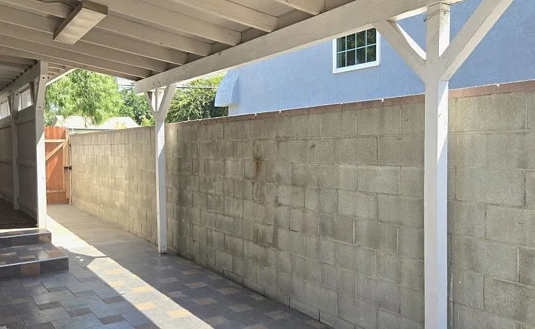 700 E Angeleno Ave — Photo 22