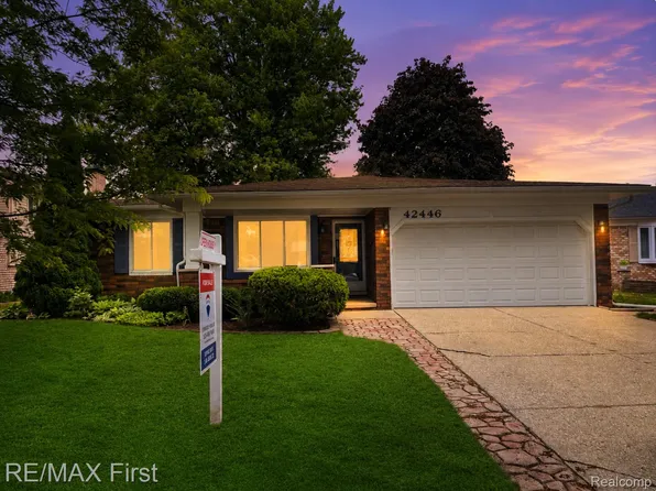 42446 Sycamore Dr, Sterling Heights, MI 48313