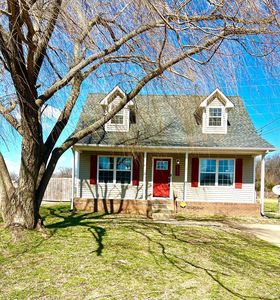 131 Waterford Dr, Oak Grove, KY, 42262