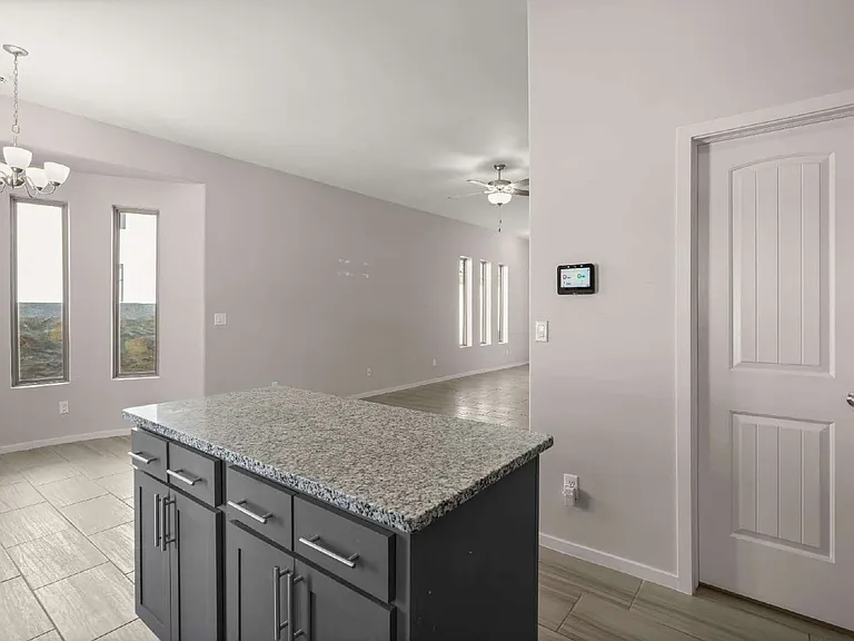 629 Cedarwood Ave — Photo 16