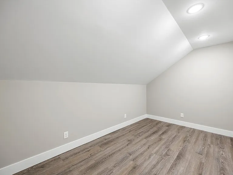 65 Maddox Ln — Photo 31