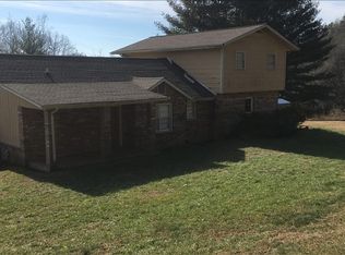 441 Bristol Rd, Hayesville, NC 28904