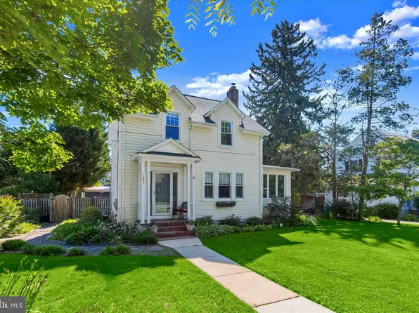 101 Locust Dr, Baltimore, MD 21228