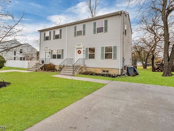 3rd image of 348 Silk St