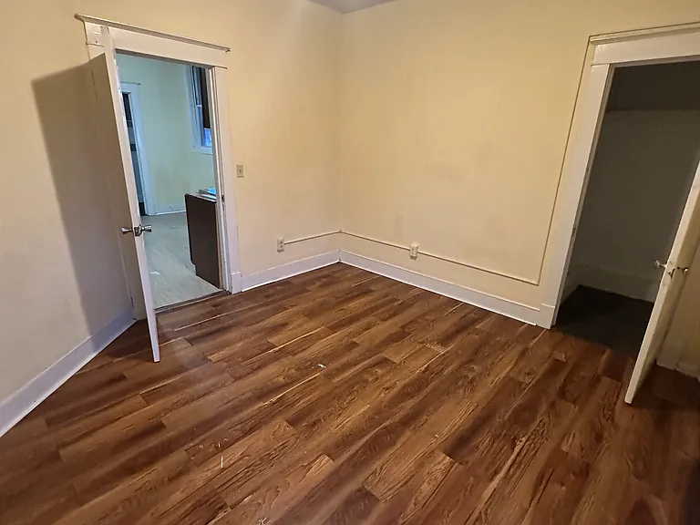 905 Park St #C-4 — Photo 10