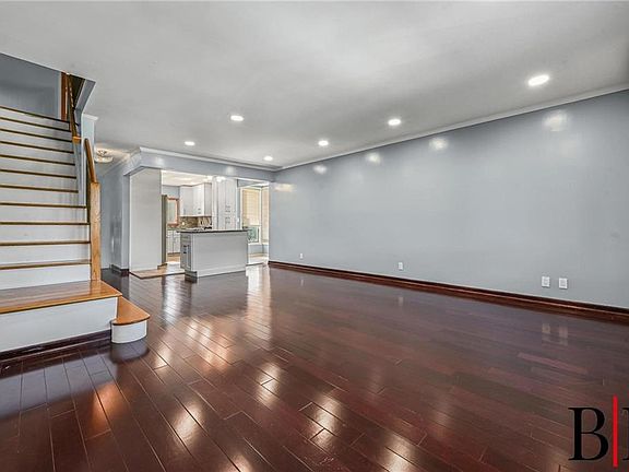 5th image of 7413 Avenue X