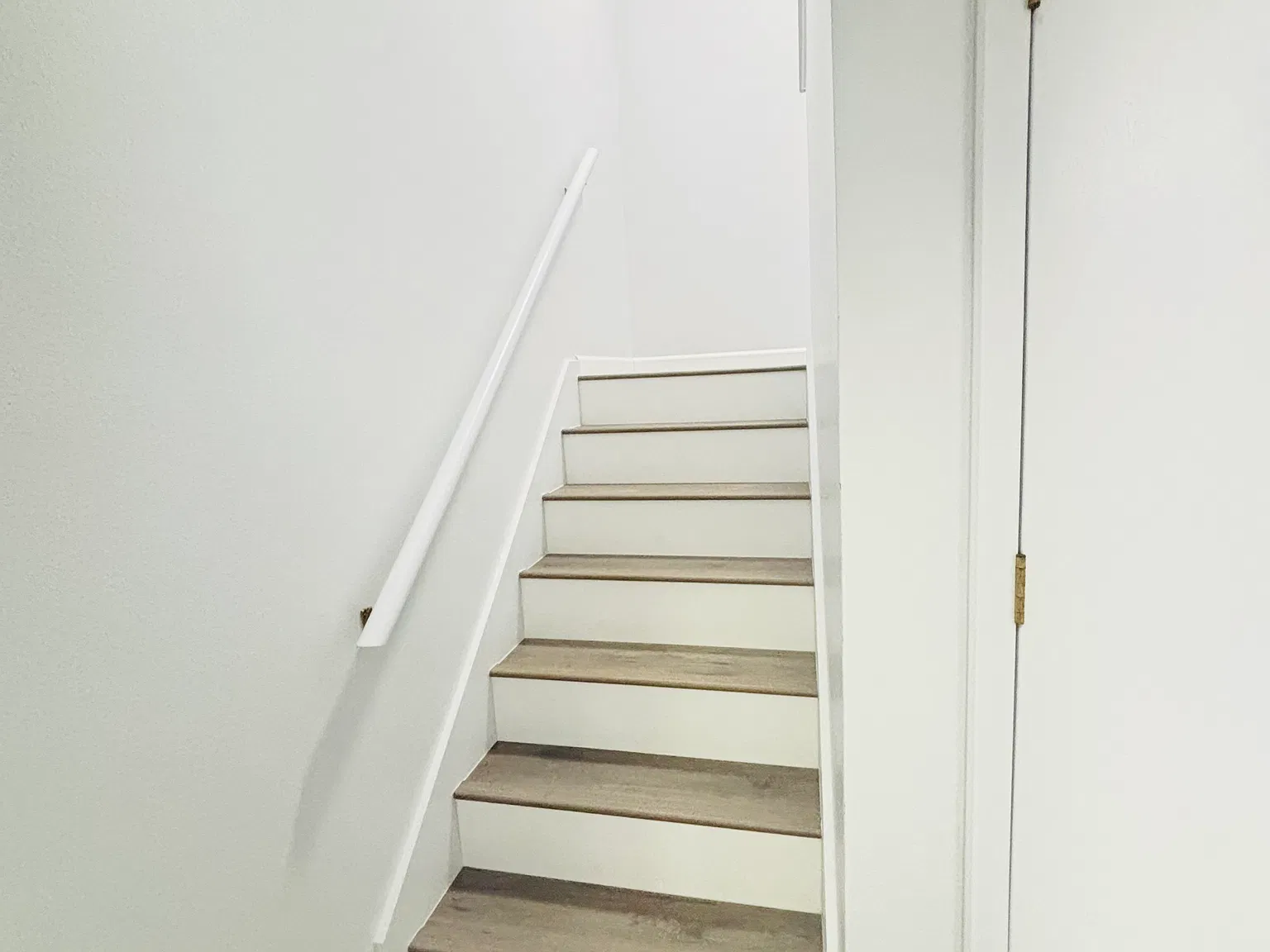 3 bed, 1300 sqft, $2,000 — Photo 1