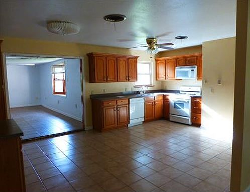 2nd image of 1317 Ellerslie Ave
