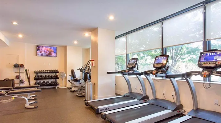 Rented by HZM Real Estate Investors LLC | media 22