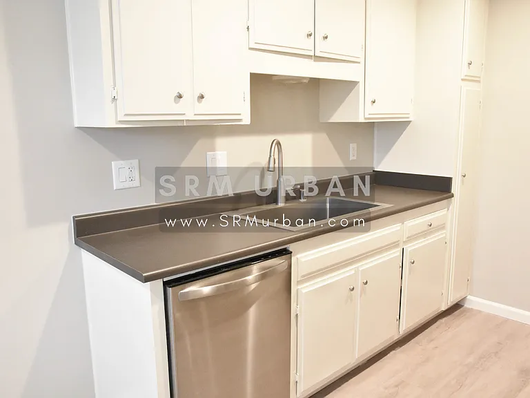 4824 W Mountain View Dr #8 — Photo 5