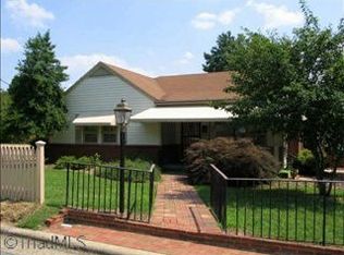 2005 Pine Bluff St, Greensboro, NC 27403