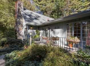 100 Tranquility Pl, Hendersonville, NC 28739