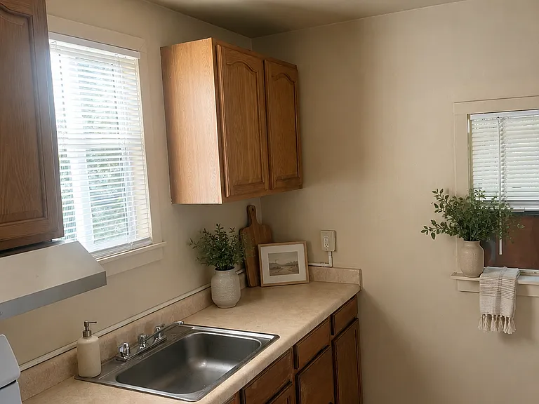2180 S State St #20 — Photo 6