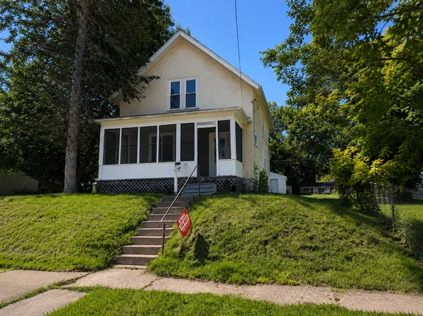 3116 11th Ave #C, Moline, IL 61265
