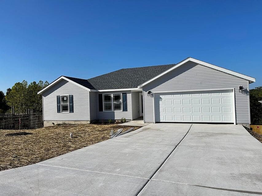 1st image of 185 Bald Cypress Court