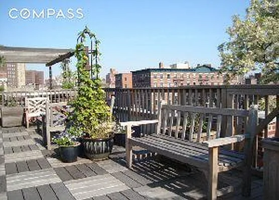 Rented by Compass | media 43