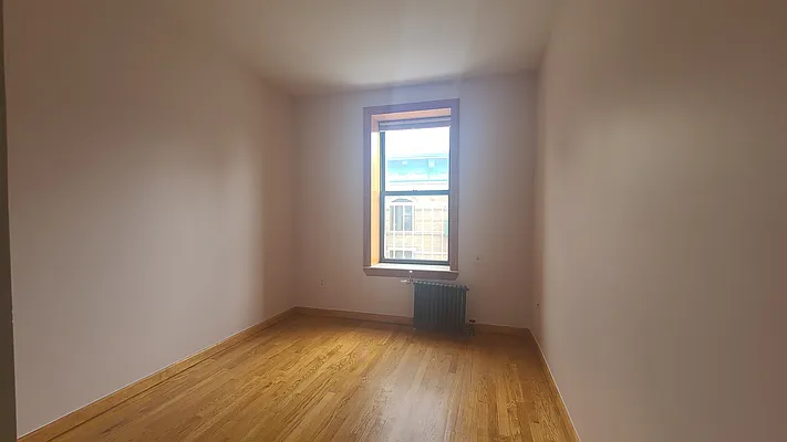 Rented by Matthew Gros-Werter, LREB  | media 4