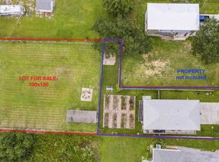 124 S Beach Blvd, Waveland, MS 39576