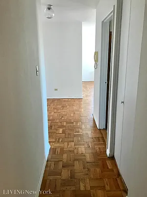 Rented by Living New York | media 19