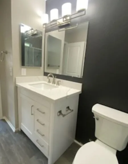 341 E Vogel Ave #2 — Photo 8
