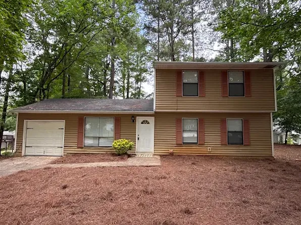 3862 Shane Ct, Ellenwood, GA 30294