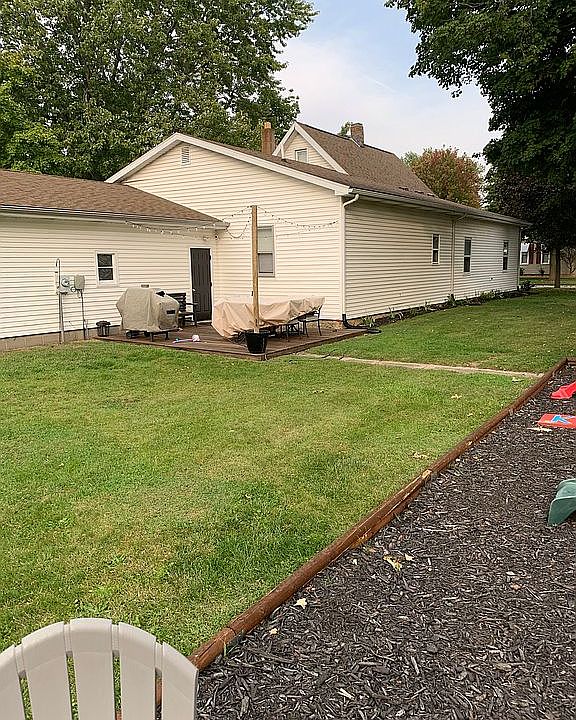 2nd image of 402 Fulton Ave
