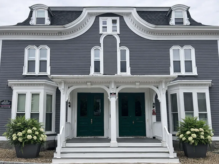 85-87 Summer St — Photo 1