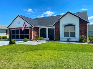 820 Cortez Ave, Lady Lake, FL 32159