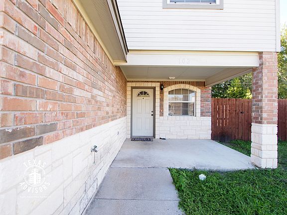 2nd image of 102 Kings Ct