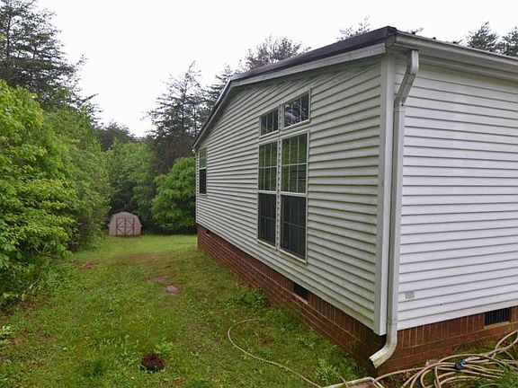 5th image of 680 Lavender Ln