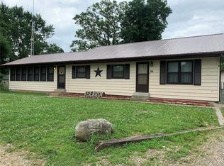 560 Independence Dr, Bismarck, MO 63624