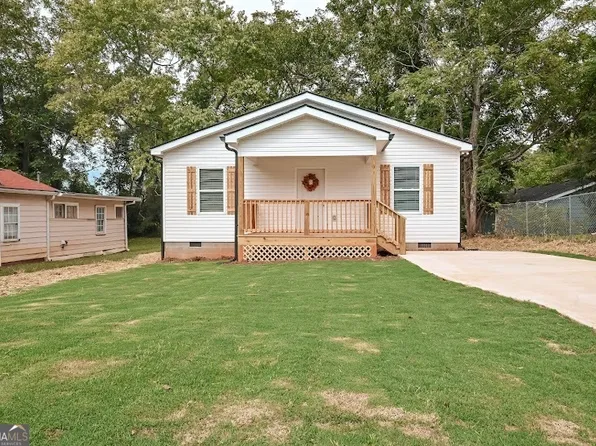 169 Washington St, Newnan, GA 30263