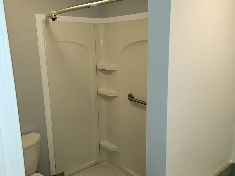 112 W 25th St #2 — Photo 2