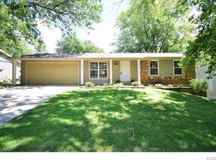 4 Mayfield Rd, Saint Peters, MO 63376