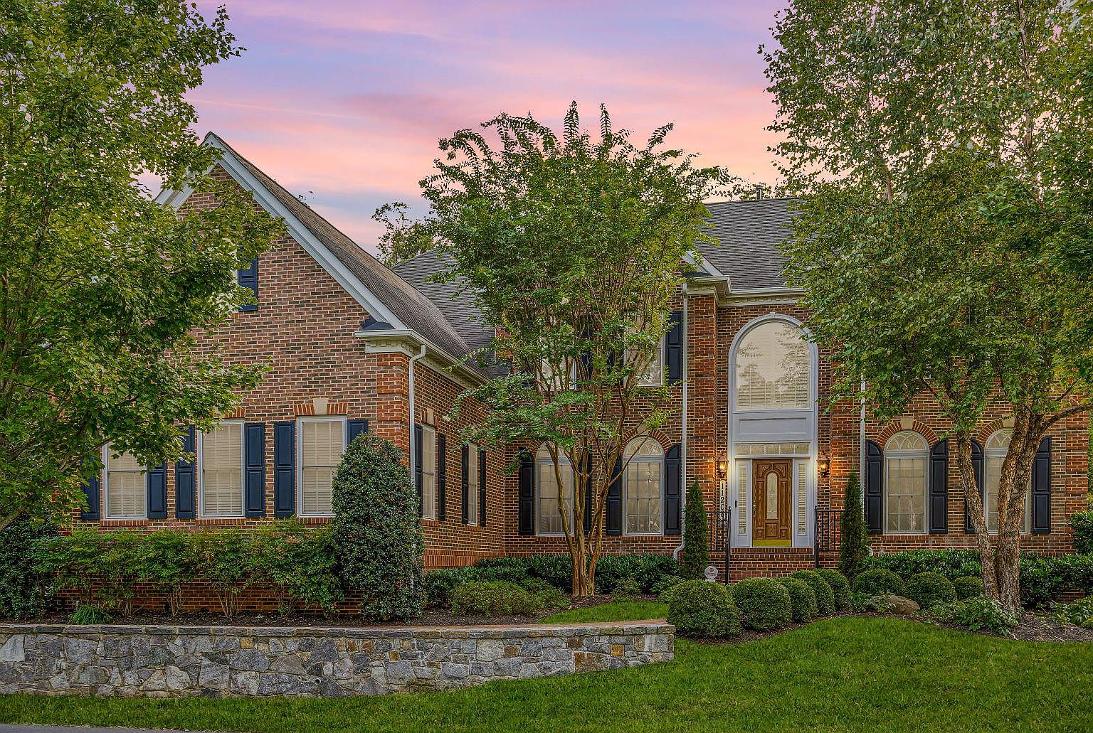 11208 Greenbriar Preserve Ln, Potomac, MD 20854 | Zillow