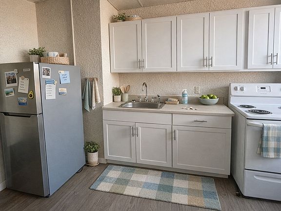 4th image of 3229 Joe Hammer Sq APT 3